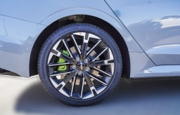 Kia K5 GT DCT FWD 2026