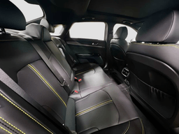 Kia K5 GT DCT FWD 2026