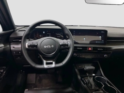 Kia K5 GT DCT FWD 2026