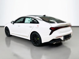 Kia K5 GT DCT FWD 2026