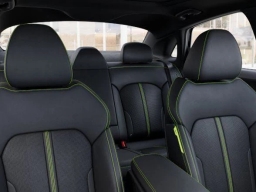 Kia K5 GT DCT FWD 2026