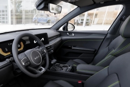 Kia K5 GT DCT FWD 2026