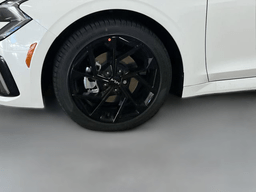 Kia K5 GT-Line Auto FWD 2026