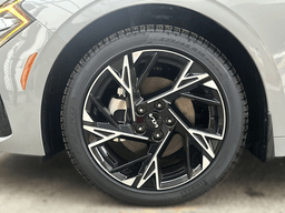 Kia K5 GT-Line Auto FWD 2026