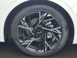 Kia K5 GT-Line Auto AWD 2026