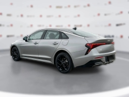 Kia K5 GT-Line Auto FWD 2026