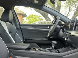 Kia K5 GT-Line Auto FWD 2026