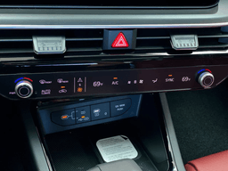 Kia K5 GT-Line Auto AWD 2026