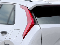 Kia Niro LX FWD 2025