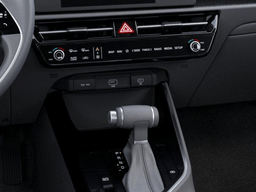 Kia Niro LX FWD 2025