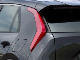 Kia Niro LX FWD 2026