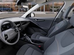 Kia Niro LX FWD 2026