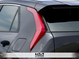 Kia Niro LX FWD 2026