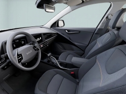 Kia Niro LX FWD 2026