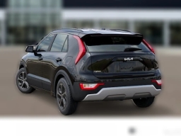 Kia Niro LX FWD 2026