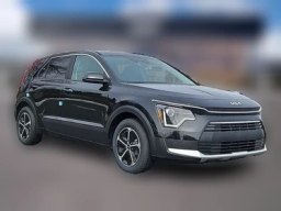 Kia Niro LX FWD 2026