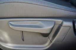 Kia Niro LX FWD 2026