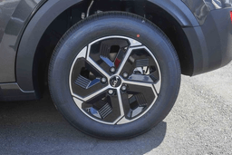 Kia Niro LX FWD 2026