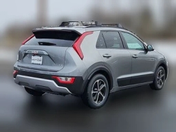 Kia Niro LX FWD 2026