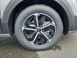 Kia Niro LX FWD 2026