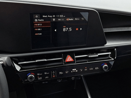 Kia Niro LX FWD 2025