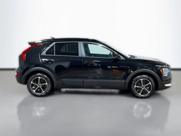 Kia Niro LX FWD 2026