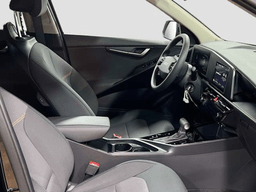 Kia Niro LX FWD 2026