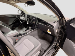 Kia Niro LX FWD 2026