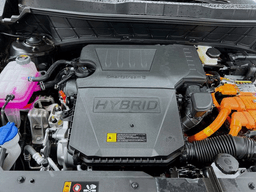 Kia Niro LX FWD 2026