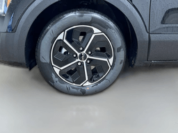 Kia Niro LX FWD 2026