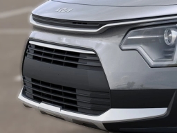 Kia Niro LX FWD 2026