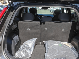 Kia Niro LX FWD 2026