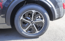 Kia Niro LX FWD 2026