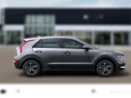 Kia Niro LX FWD 2026