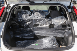 Kia Niro LX FWD 2026