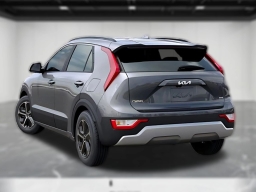Kia Niro EX FWD 2026