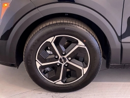 Kia Niro EX FWD 2026