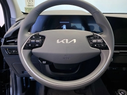 Kia Niro EX FWD 2026