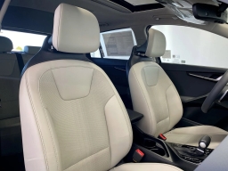 Kia Niro EX FWD 2026