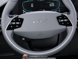 Kia Niro EX FWD 2026