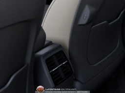 Kia Niro EX FWD 2026