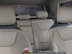 Kia Niro EX FWD 2026