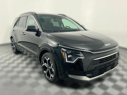 Kia Niro EX Touring FWD 2025