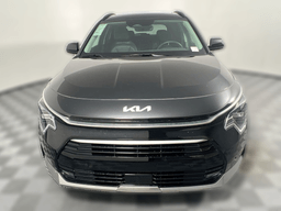 Kia Niro EX Touring FWD 2025