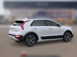 Kia Niro EX FWD 2026