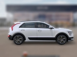 Kia Niro EX FWD 2026