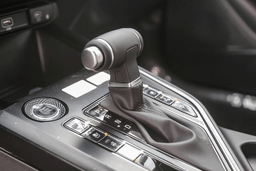 Kia Niro SX Touring FWD 2026