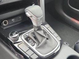 Kia Seltos EX IVT AWD 2025