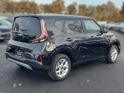 Kia Soul LX FWD 2025