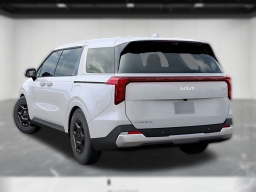 Kia Carnival LXS FWD 2026